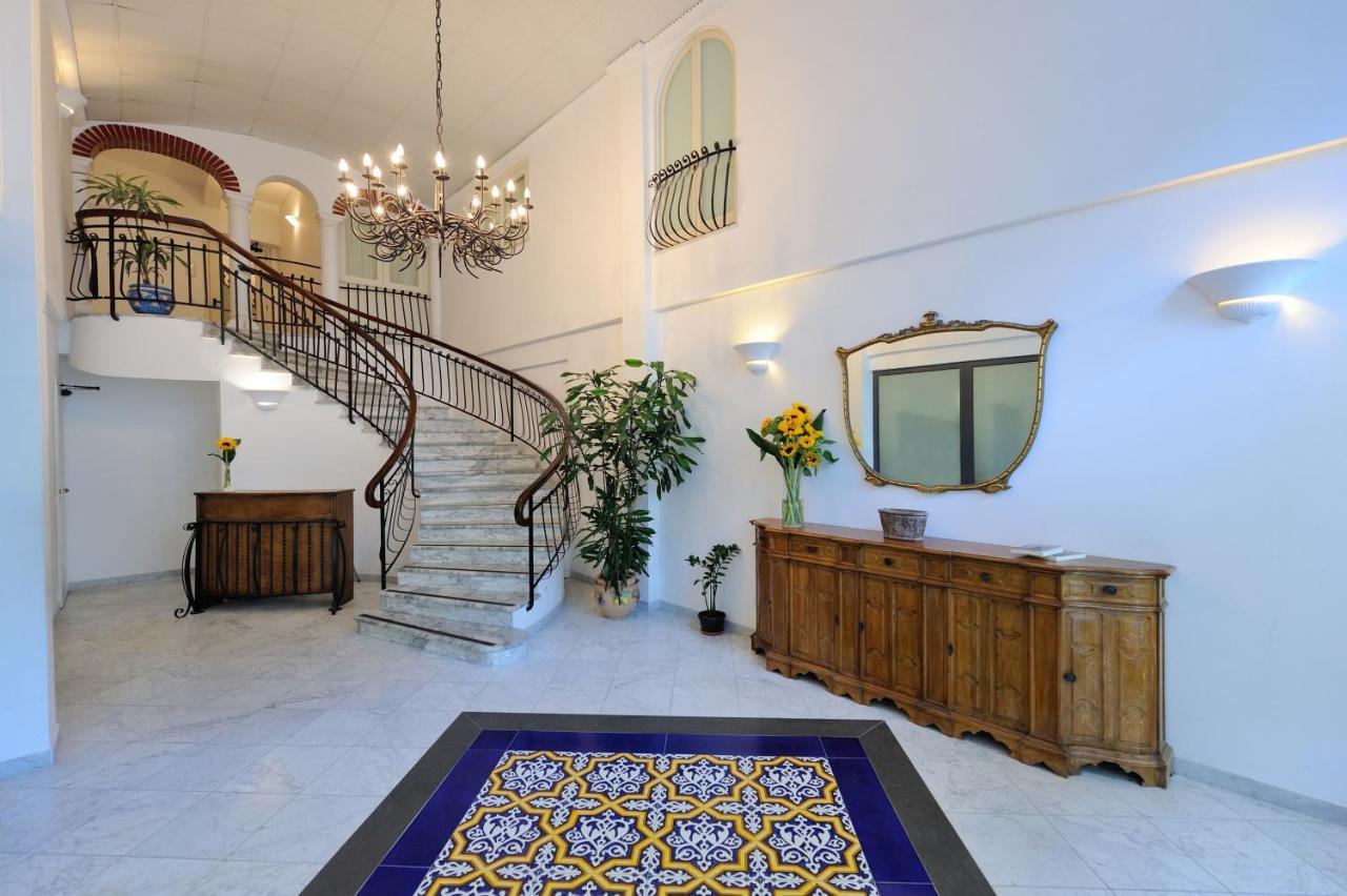 Aurora Apartments Amalfi Exterior foto
