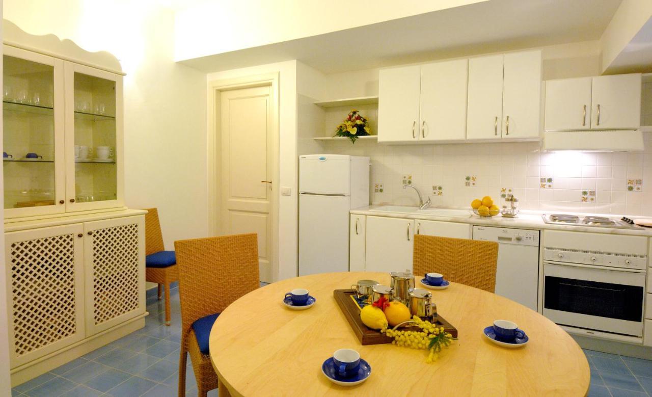 Aurora Apartments Amalfi Exterior foto